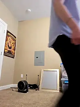 AmethystFoxx online show from March 26, 7:04 pm