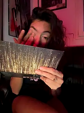 Amani thewolf online show from November 27, 7:06 pm