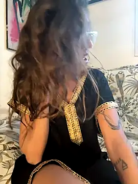 Amani thewolf online show from November 25, 4:09 pm