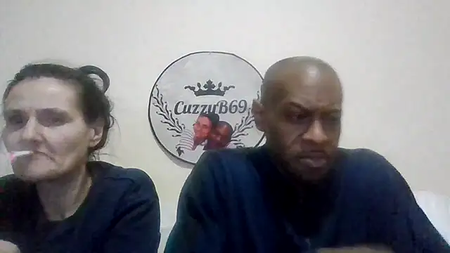 CuzzyB69 online show from February 1, 11:58 pm