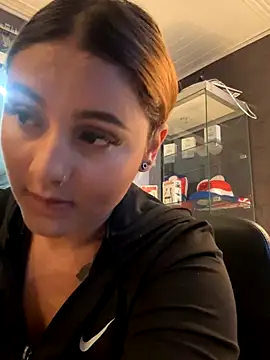 Emiily W online show from November 5, 8:14 pm