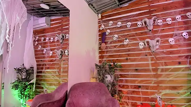  MeganRain online show from October 22, 7:46 am