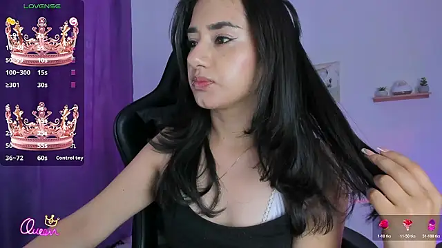 annadu011 online show from February 1, 1:32 pm