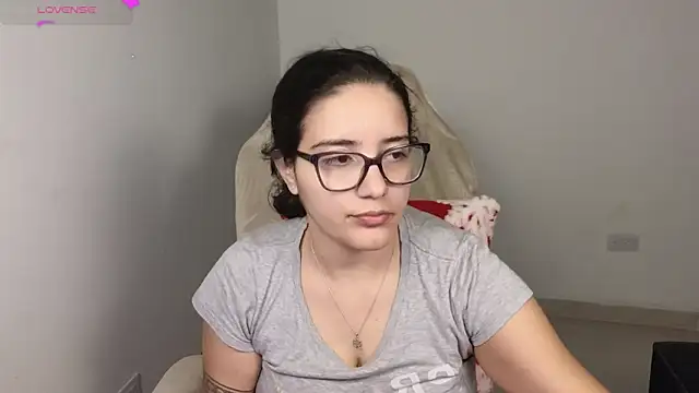 blue  moon  online show from December 3, 4:15 am