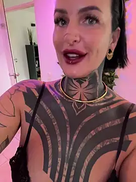 InkedBiitch online show from September 22, 4:16 pm