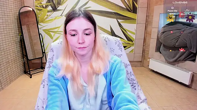 fleximona online show from April 5, 10:14 am