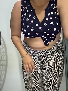 Preet Kaur 69 online show from March 31, 6:08 pm