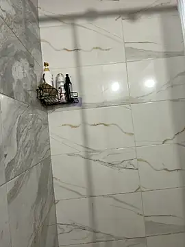 lilly sweett online show from December 16, 11:32 pm