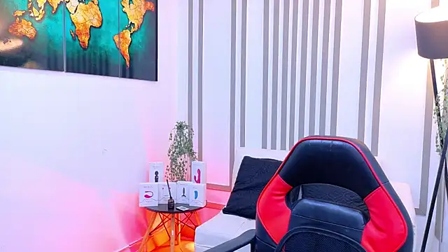 Britney taylor  online show from October 8, 10:58 pm