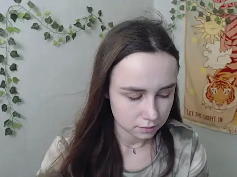 VeryVeryVeryShy  online show from April 1, 5:30 am