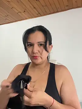 SWEETLILY18 online show from April 15, 12:28 pm