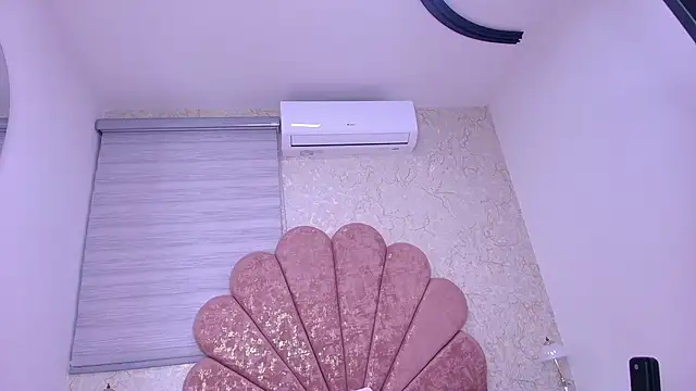 leon gaby online show from February 23, 7:24 pm