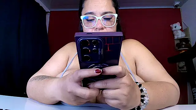 lulubigtitts1 online show from July 9, 10:55 pm