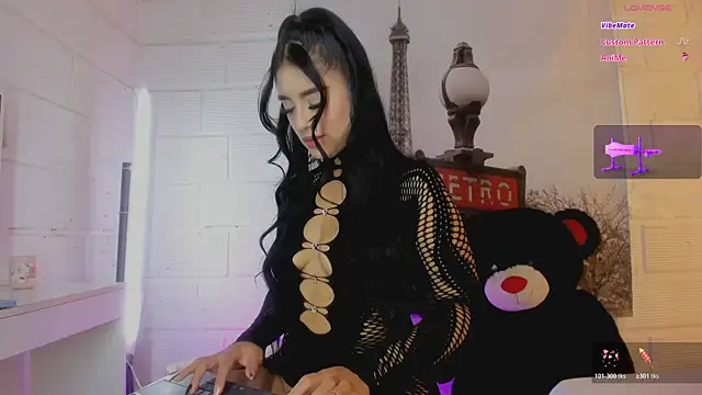 Victoria adaams online show from May 20, 2:25 pm