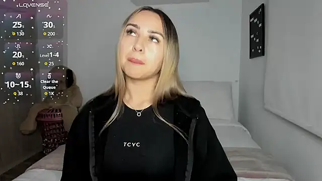 sophi mooreno online show from September 26, 1:36 am