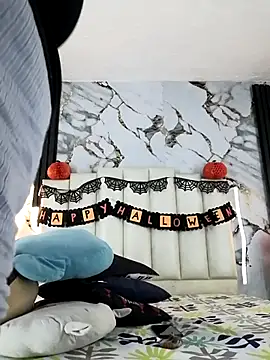 mollieblue69 online show from October 24, 1:07 pm