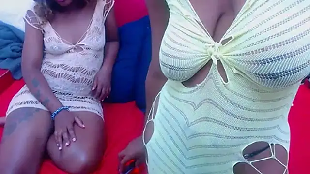 XSCARLETQUEENXX online show from February 5, 7:33 am