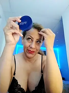 Womenmatture hot online show from November 9, 12:23 pm