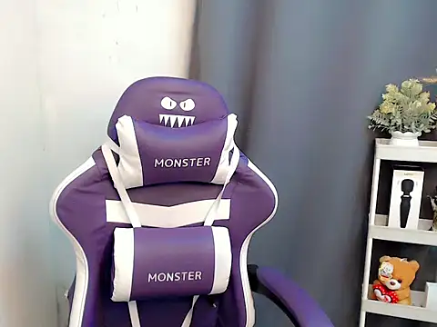 Baby Zoee18 online show from September 26, 8:45 am