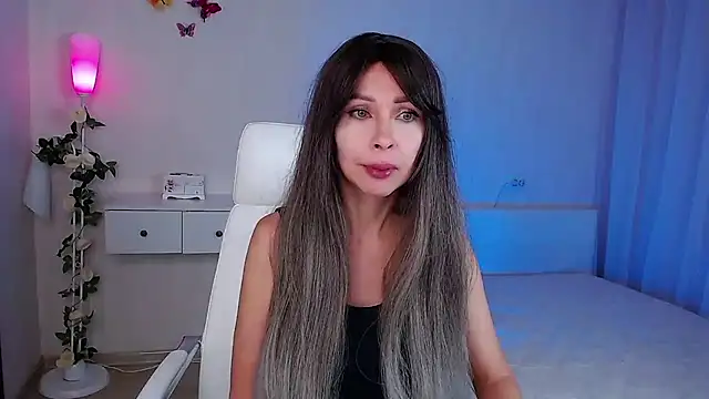 wendifoste online show from October 24, 6:15 pm