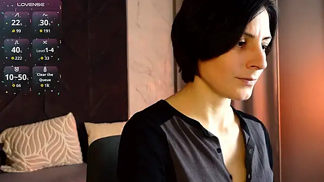 LorenDaze online show from March 17, 6:28 am