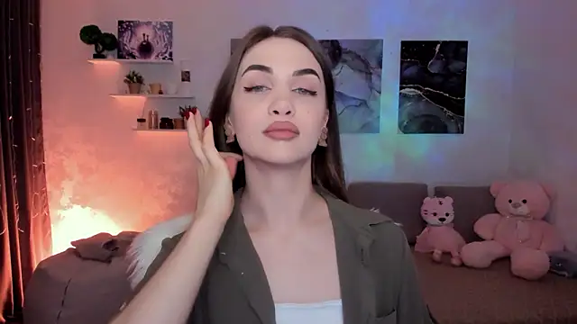 aPieceOfJoy online show from February 13, 3:52 am