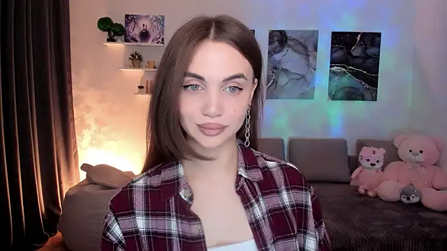 aPieceOfJoy online show from April 16, 4:46 am