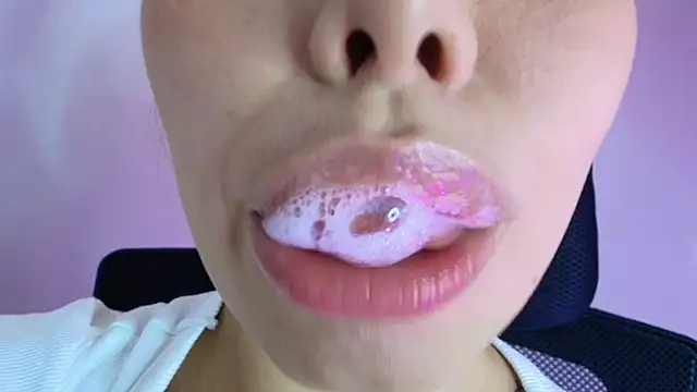 lisbet21x online show from November 19, 10:10 pm