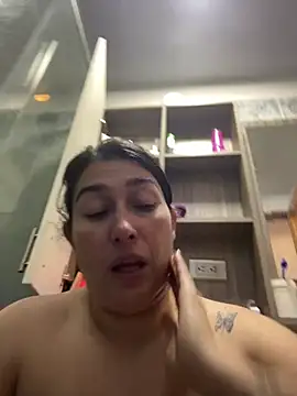 andreaisis2 online show from July 14, 4:44 pm
