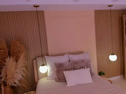 EricaCopola online show from November 21, 1:51 am