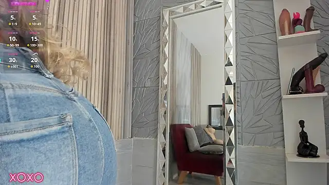 BriannaChelsea online show from March 9, 11:46 am