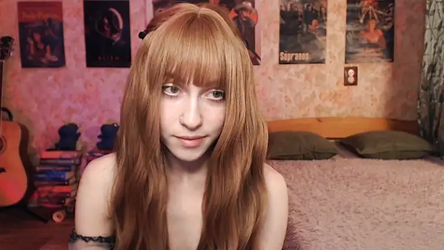 Friendly Ellie online show from November 5, 11:21 pm