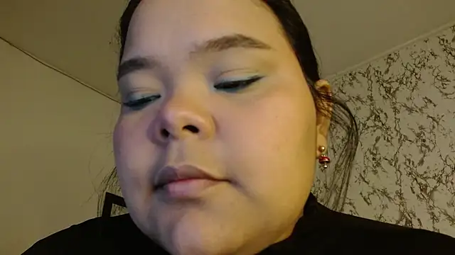 Snapshot of sexychubby___ chatting on October 13, 10:56 pm sexychubby    online show from October 13, 10:56 pm