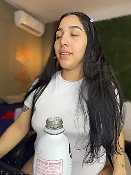 Amandanauty online show from January 7, 5:11 am