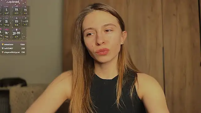 LovelyKatea online show from March 11, 6:43 pm