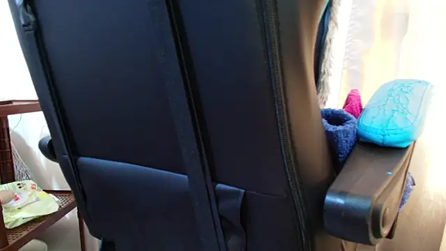 klylls squirt  online show from April 19, 7:27 pm