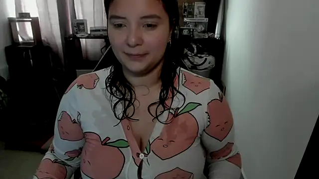 aika-dreams online show from May 27, 1:41 pm