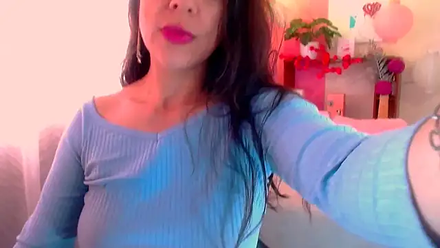 LATINGODDESS X online show from December 3, 6:54 pm