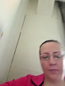 Goodass7 online show from April 17, 5:42 am