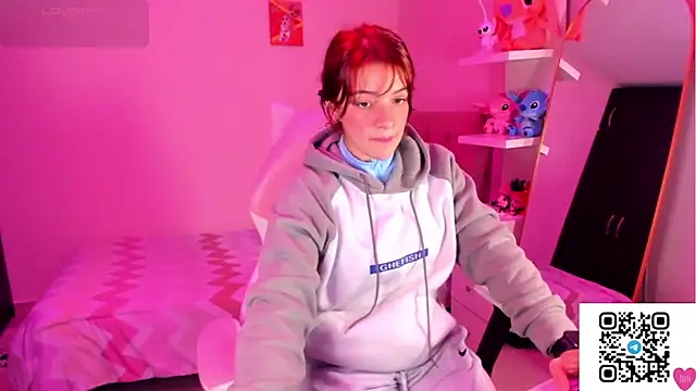 Vannessa  Shy online show from February 16, 8:30 pm