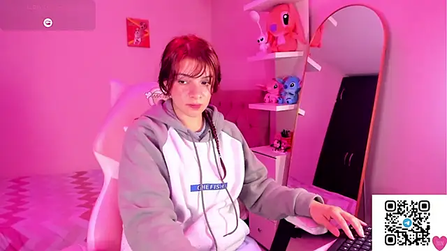 Vannessa  Shy online show from February 18, 4:28 pm