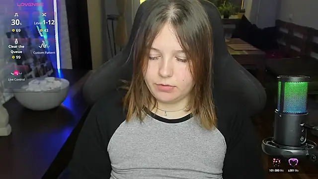 XNirvanaX online show from September 21, 4:22 am