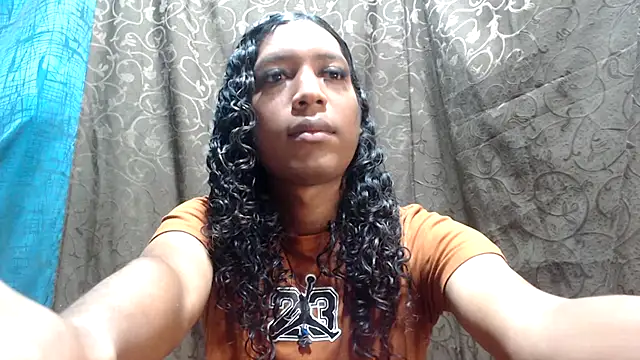 shairaStarr online show from October 17, 1:25 pm