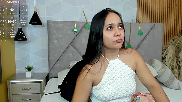 Sammy Fit  online show from March 18, 2:00 pm