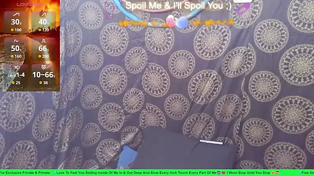 LunaRai online show from March 22, 1:44 am