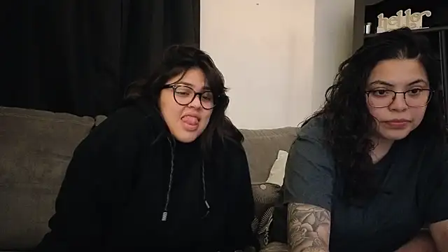 drizzypeach602 online show from April 29, 5:54 am