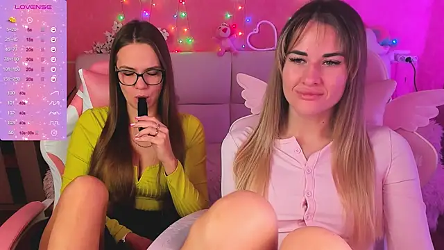 ivannatompsonnn online show from March 23, 6:08 am