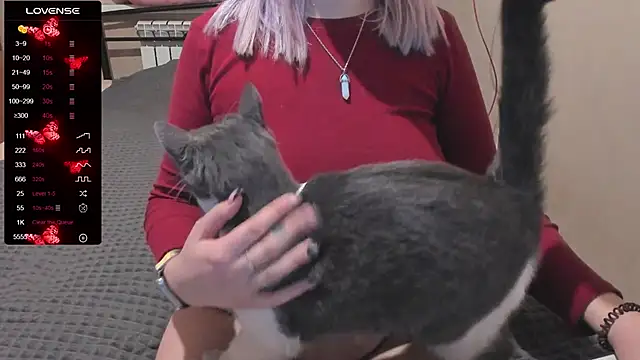 eva zero online show from December 16, 1:06 pm