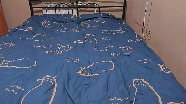 eva zero online show from January 9, 1:37 pm