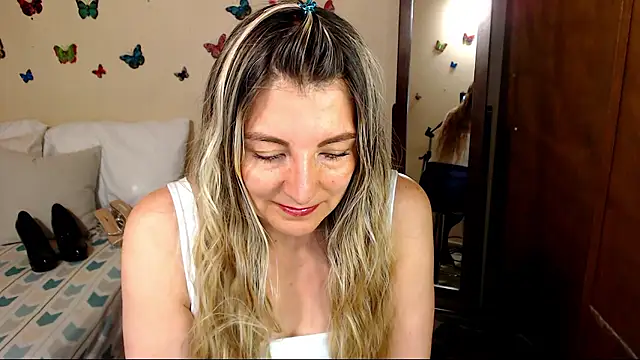 Jolie-Mature online show from January 15, 11:55 pm